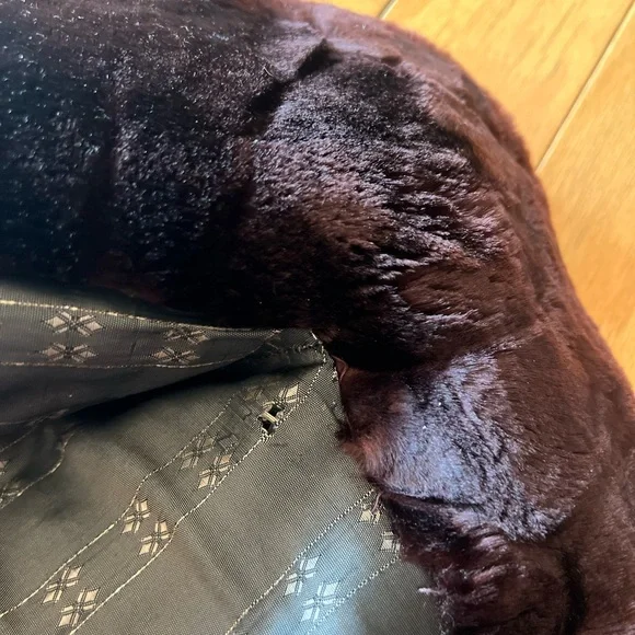 Women’s Faux Fur Coat - Brown - Picture 3 of 6